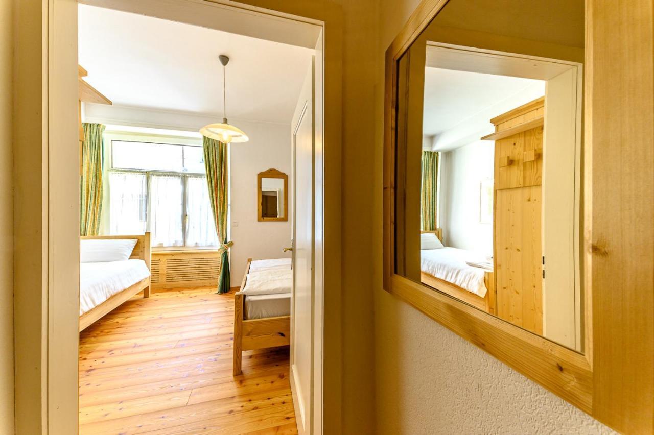Hotel Centrale, Typically Swiss Poschiavo Exterior foto